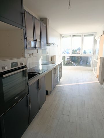 Location Appartement 4 pièces 106m² ORLEANS 45100 - Photo 3