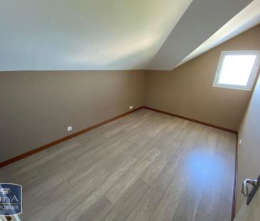 Appartement à louer 4 pièces 84m² - Photo 2