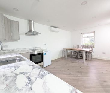 Thorpe Road - Photo 4