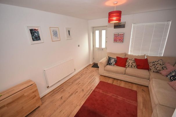 4 bedroom townhouse to rent - Photo 1