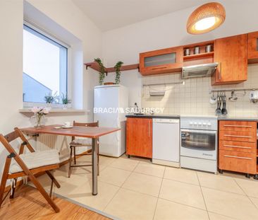 Blisko centrum,2 pokoje,balkon, parking- Krowodrza - Photo 5