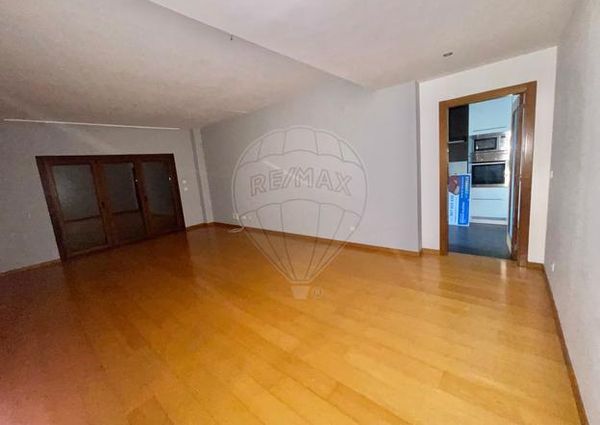 Apartamento T3 em Lisboa