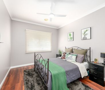 3 BEDROOM + STUDY RENOVATED DREAM - Photo 3