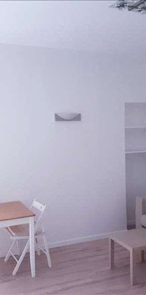 1 pièce - Meublé - 28,6 m² - 1er étage - Colocation non autorisée - Photo 1