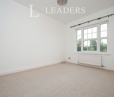 3 bedroom house to rent Keynshambury Road, GL52 - Photo 3