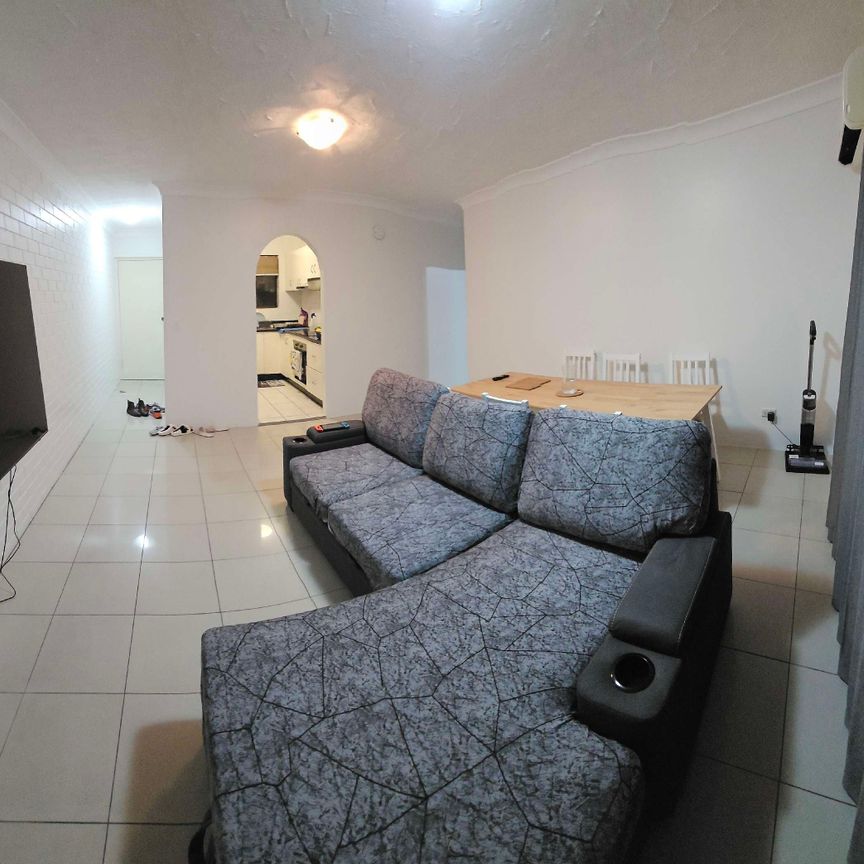 Logan Central - Photo 1