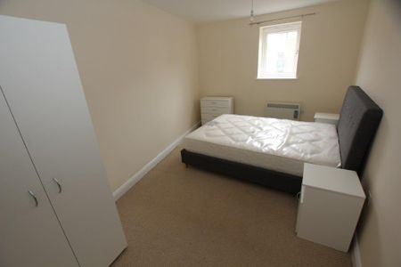 2 bedroom apartment to rent - Photo 4