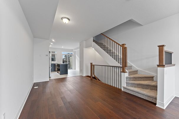 For Lease - 2140 Trafalgar Rd Road Unit# 47, Oakville, Ontario - Photo 1