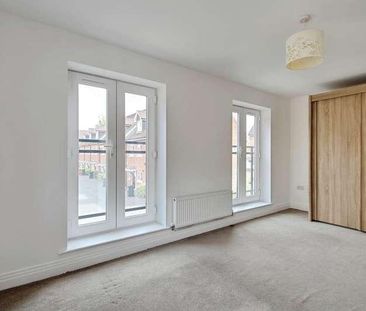 Meyers Close, Langley, SL3 - Photo 3