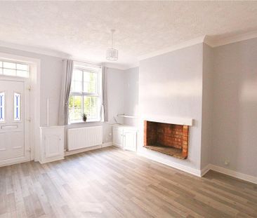 2 bedroom terraced house to rent - Photo 3