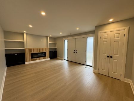 For Lease - 8 Redwood Court Unit# Upper, Barrie, Ontario - Photo 3