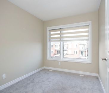 For Lease - 1104 Lockie Drive, Oshawa, Ontario - Photo 2