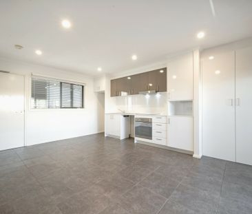 Modern Living in Vibrant Coombs - Photo 1