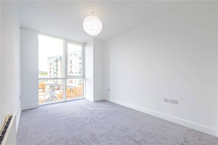 1 bed Flat for rent - Photo 3