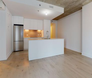 1 Bedroom - 2320 Rue Tupper, Montréal - Photo 2