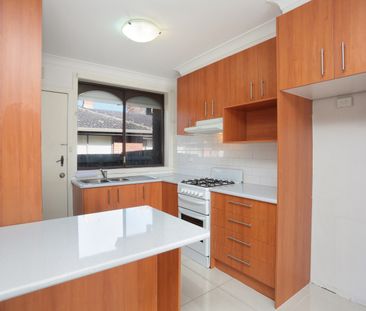 2/28 Edmends Street, Brunswick VIC 3056 - Apartment For Rent | Domain - Photo 5