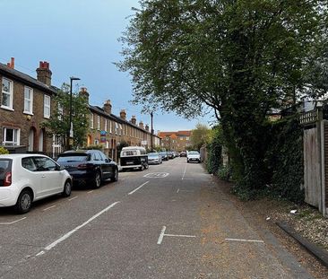 2 bedroom property to rent - Photo 2