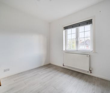 4 bedroom detached house to rent - Photo 4