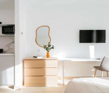 Room in a shared 12-bedroom apartment for rent in Almenara. - Photo 2