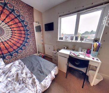 51 Dawlish Road - Photo 1