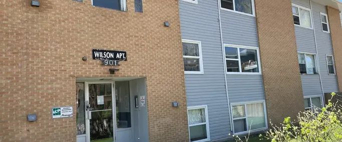 1 Bedroom Suite in City Park - 901 7th Ave North | 901 7th Avenue North, Saskatoon - Photo 1