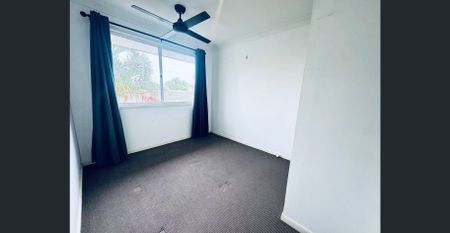 beautiful townhouse … in the heart of Benowa - Photo 5