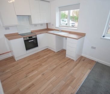 Arbour Close, Rugby, CV22 - Photo 1