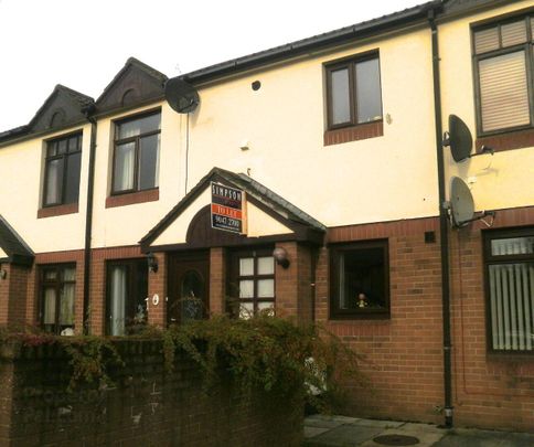 5 Hopedene Court - Photo 1