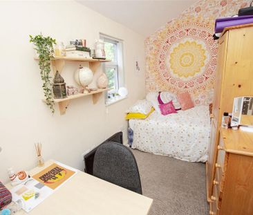 6 bedroom house to rent - Photo 2