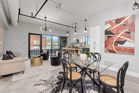 For Lease - 781 ERIE Street Unit# 404, Windsor, Ontario - Photo 2