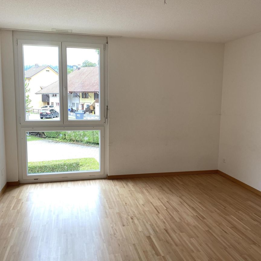 4.5-Zimmer-Gartenwohnung an zentraler Lage in Reinach - Foto 1