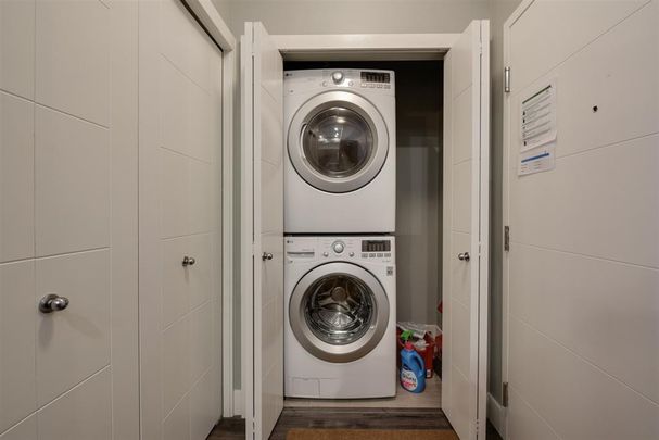 Executive 1 Bed + Den Condo In Strathcona – Just Steps From Whyte Avenue - Photo 1