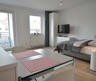 Golzheim: Großzügiges Apartment mit Stellplatz - Photo 1