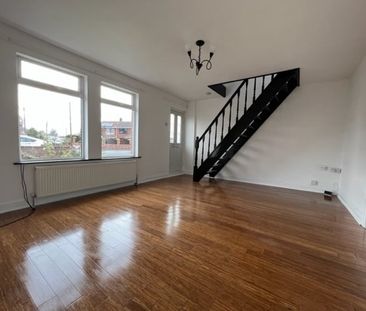 Highfield Park - Photo 4