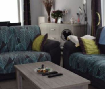 Eengezinswoning te huur in Péruwelz voor € 890 met 3 slaapkamers - Photo 2