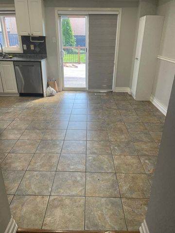 For Lease - 118 Tiller Trail, Brampton, Ontario - Photo 3