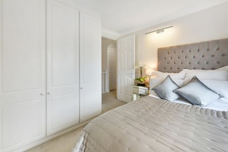 2 Bed Terraced House, Cicada Road, SW18 - Photo 4