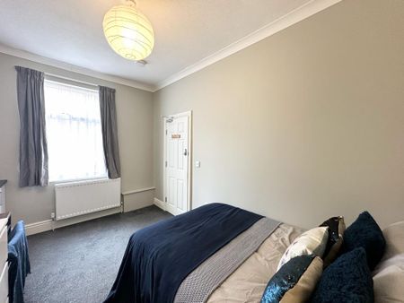 5 bedroom house share to rent - Photo 4