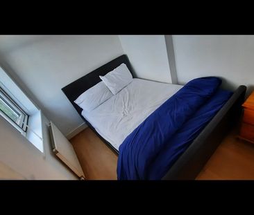 Studio Flat, The Ridgeway, NW9 - Photo 2