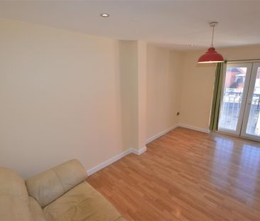 Western Road - Photo 1