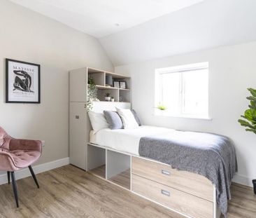 1 bedroom in a house share to rent - Photo 3