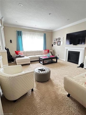 For Lease - 722 Sundew Drive, Waterloo, Ontario - Photo 2