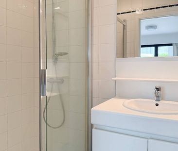 Ongemeubeld hoekappartement in hartje Zoute nabij het Albertplein - Photo 6