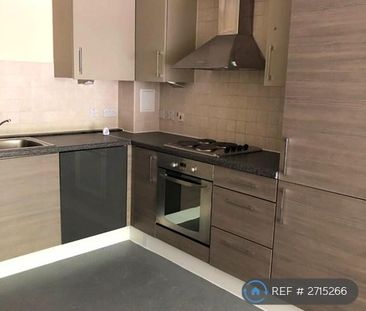 2 bedroom flat to rent - Photo 6