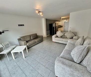 12 Bedroom Student Home – Glynrhondda Street - Photo 2