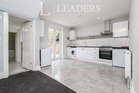 1 bedroom apartment to rent Buckingham Street, Brighton, East Sussex, BN1 - Photo 2