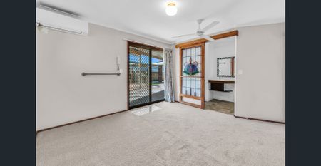 Spacious Family Living with Pool, Huge Shed & Dual Laneway Access - Photo 3