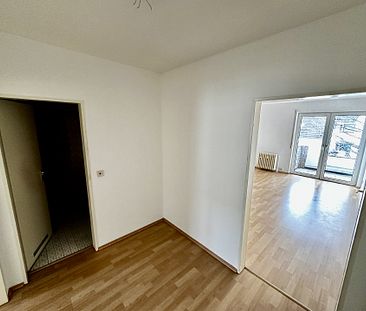 Singlewohnung mit Balkon in ruhiger Lage - Foto 2