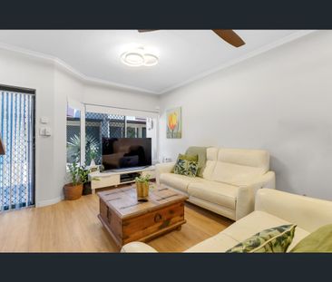 3/67 Digger Street, Cairns North, Qld 4870 - Photo 4