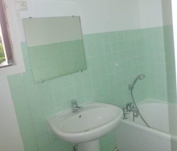 F2 Résidence Matignon - Photo 4